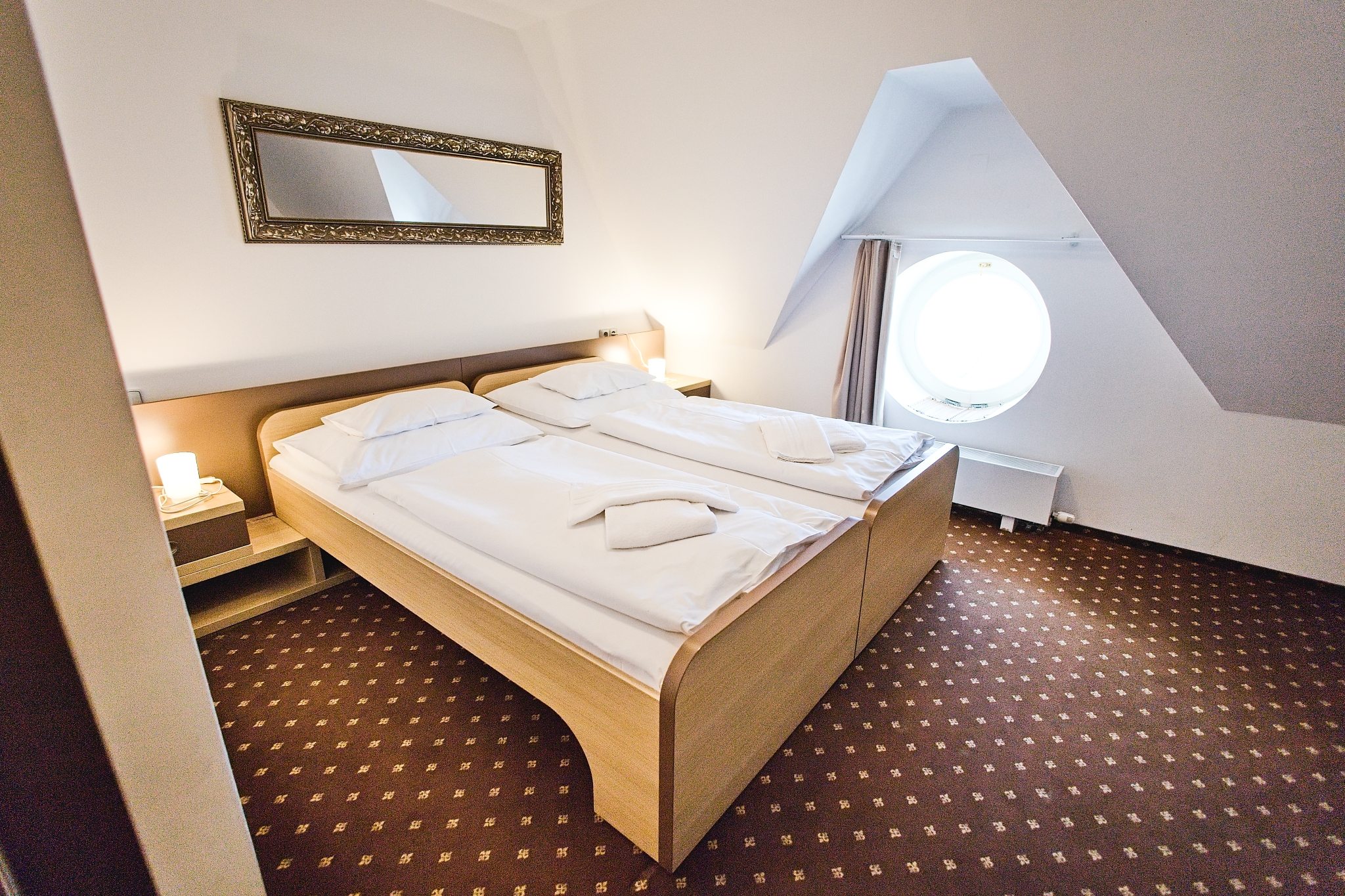 Hotel zámek Berchtold u Prahy